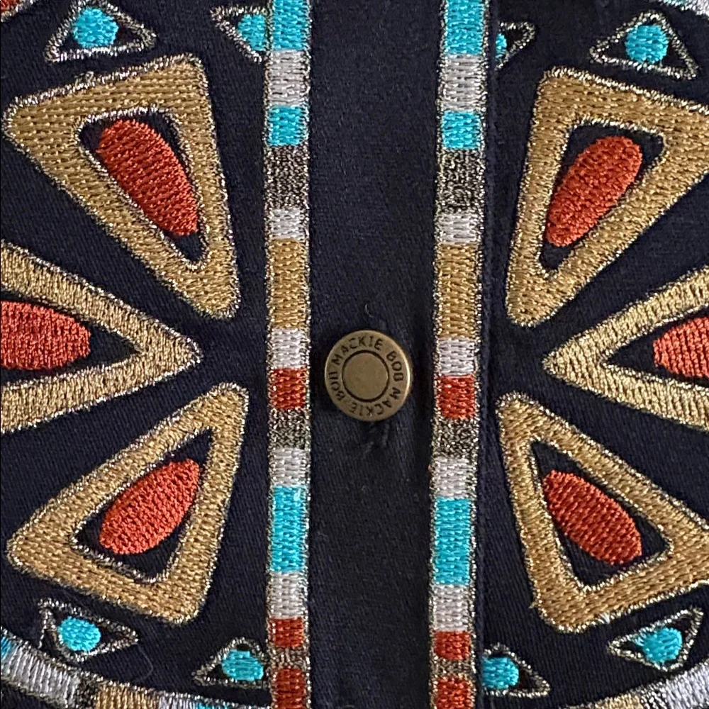 Bob Mackie Shirt black NWOT size L - Picture 3 of 7